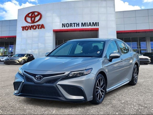 2021 Toyota Camry SE