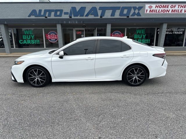 2021 Toyota Camry SE