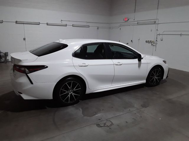 2021 Toyota Camry 