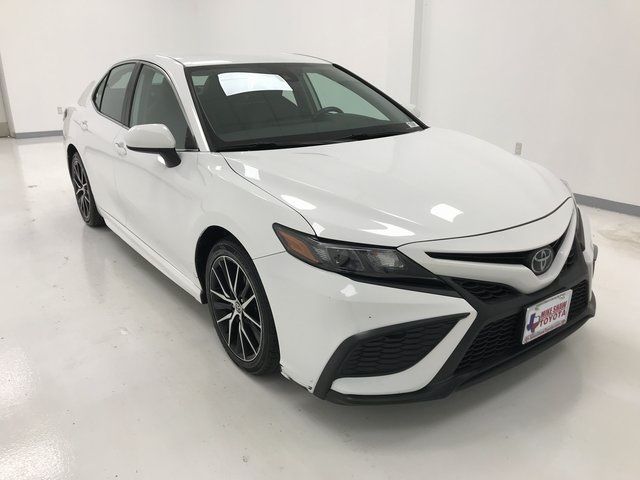 2021 Toyota Camry SE Nightshade