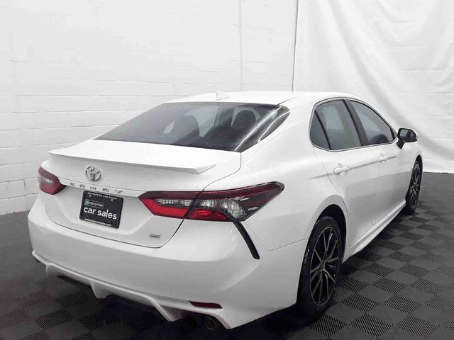 2021 Toyota Camry 