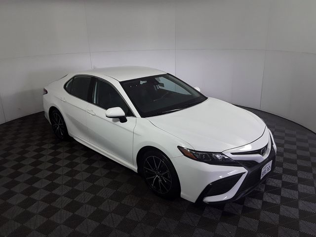 2021 Toyota Camry 