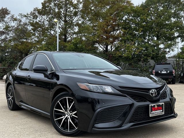 2021 Toyota Camry SE