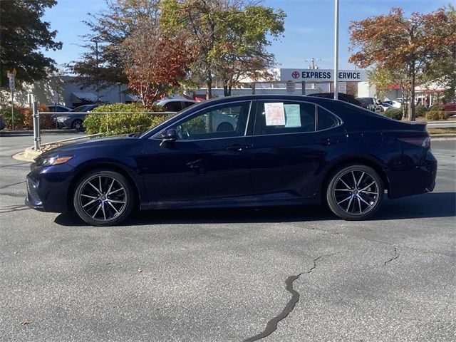 2021 Toyota Camry SE