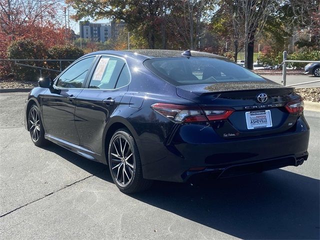 2021 Toyota Camry SE