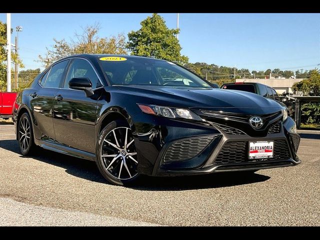 2021 Toyota Camry SE