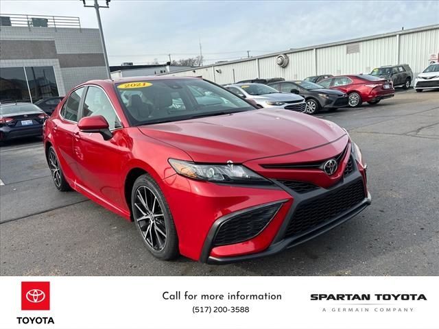 2021 Toyota Camry SE