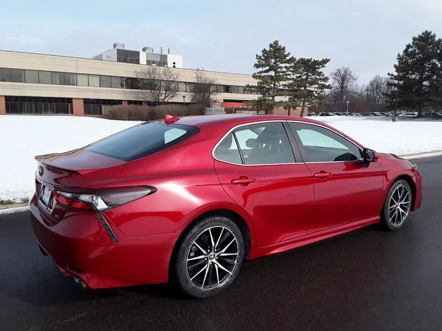 2021 Toyota Camry SE