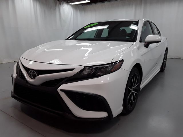 2021 Toyota Camry 