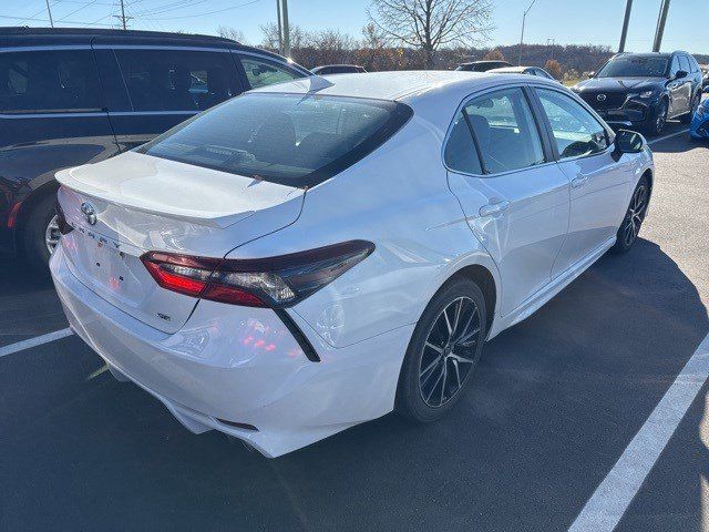 2021 Toyota Camry 