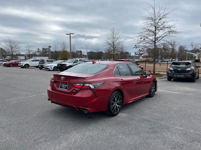 2021 Toyota Camry SE