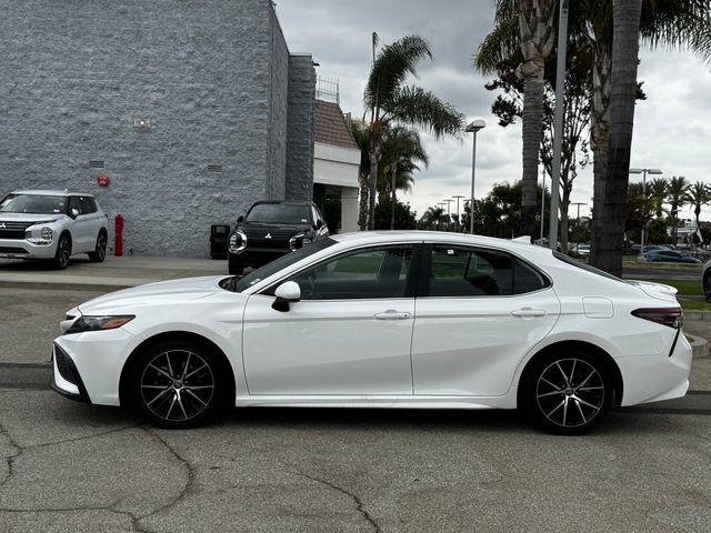 2021 Toyota Camry 