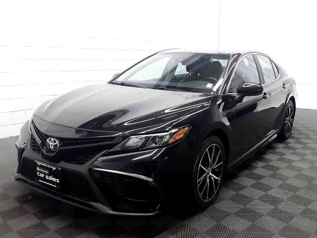 2021 Toyota Camry 