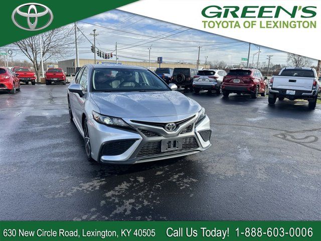 2021 Toyota Camry SE