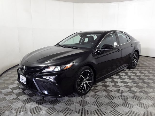 2021 Toyota Camry 