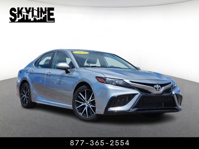 2021 Toyota Camry SE