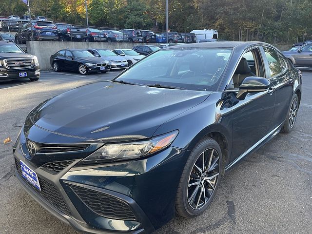 2021 Toyota Camry 