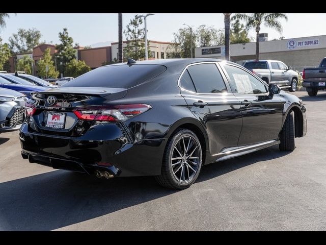 2021 Toyota Camry SE Nightshade