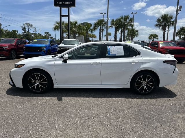 2021 Toyota Camry SE