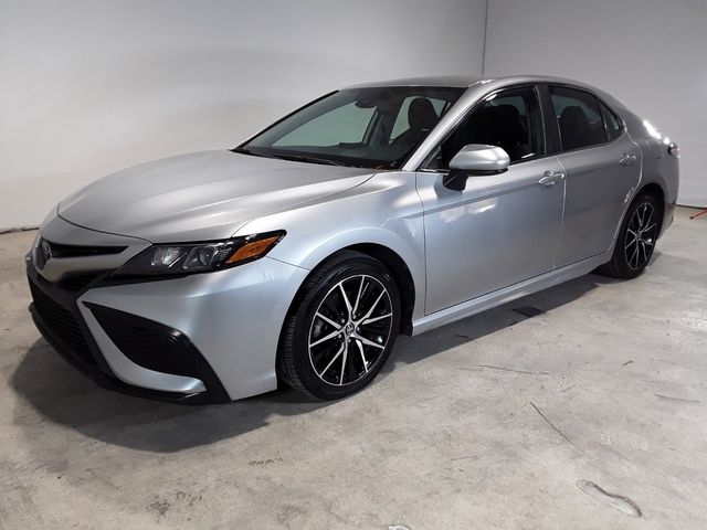 2021 Toyota Camry 