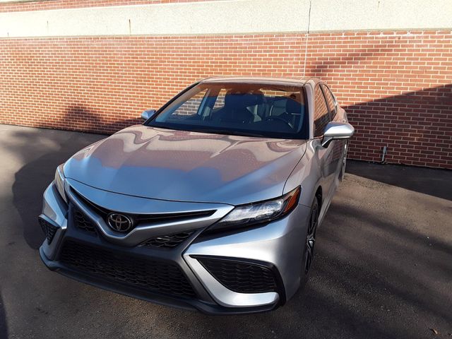 2021 Toyota Camry 