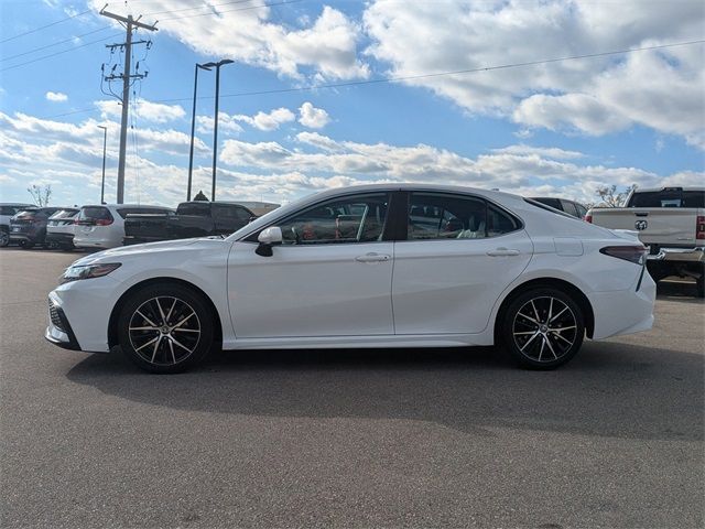 2021 Toyota Camry SE