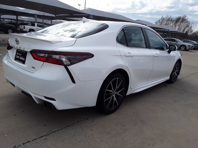 2021 Toyota Camry 