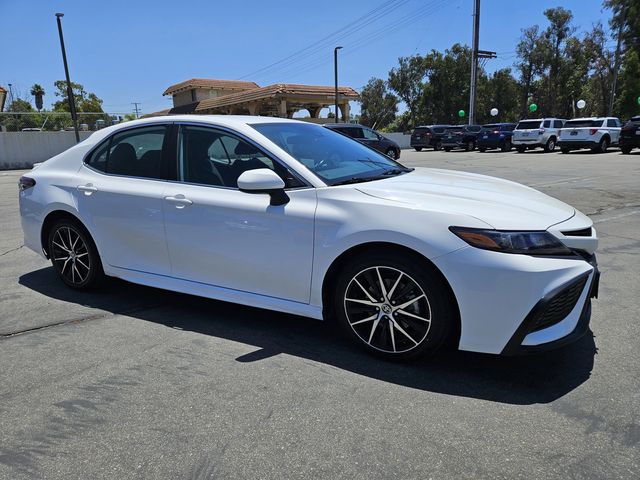 2021 Toyota Camry 