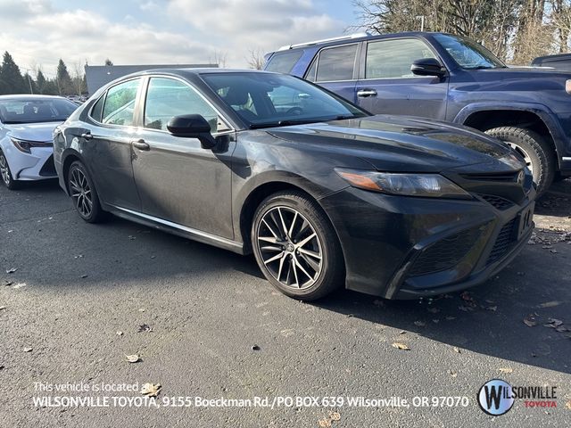 2021 Toyota Camry SE