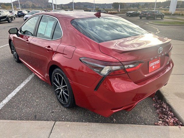 2021 Toyota Camry SE