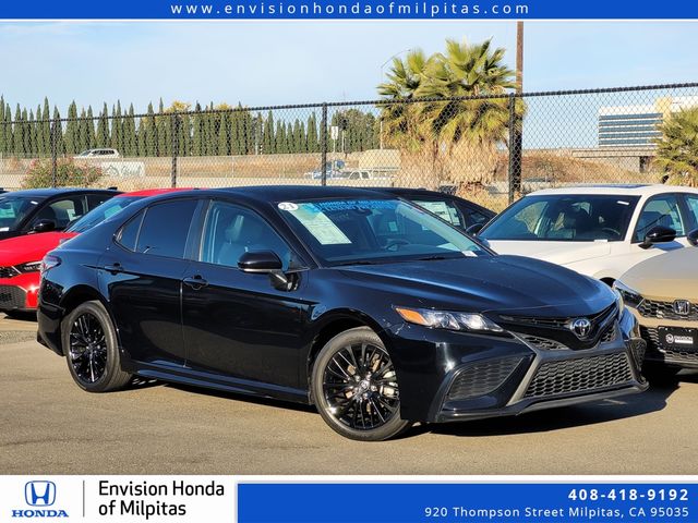 2021 Toyota Camry SE Nightshade