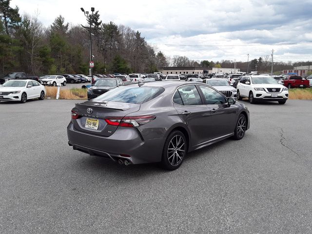 2021 Toyota Camry 