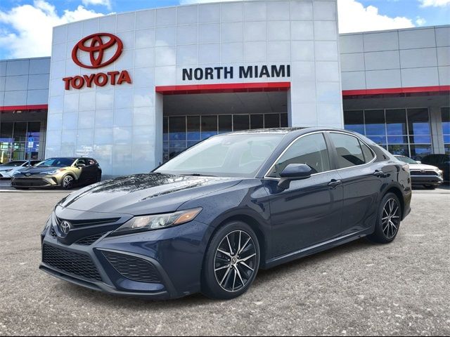 2021 Toyota Camry SE