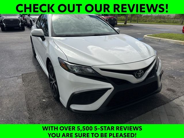 2021 Toyota Camry SE