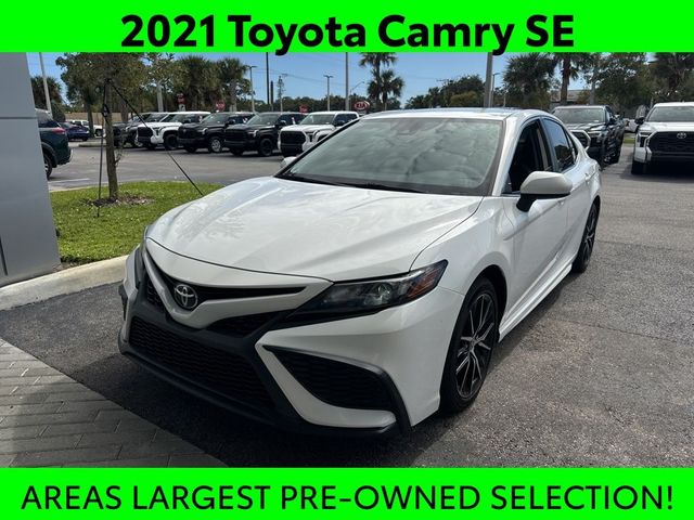 2021 Toyota Camry SE