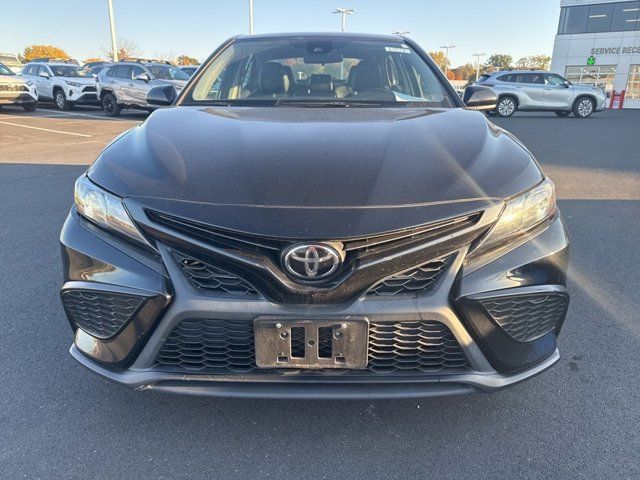 2021 Toyota Camry 