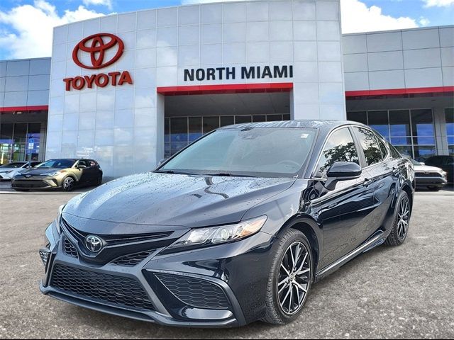 2021 Toyota Camry SE