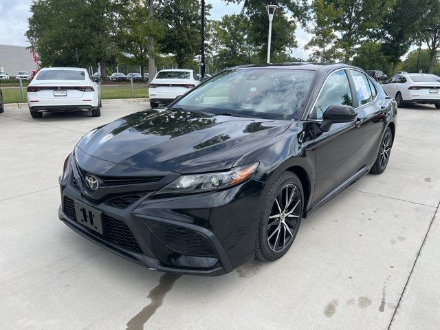 2021 Toyota Camry SE