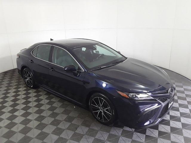 2021 Toyota Camry 