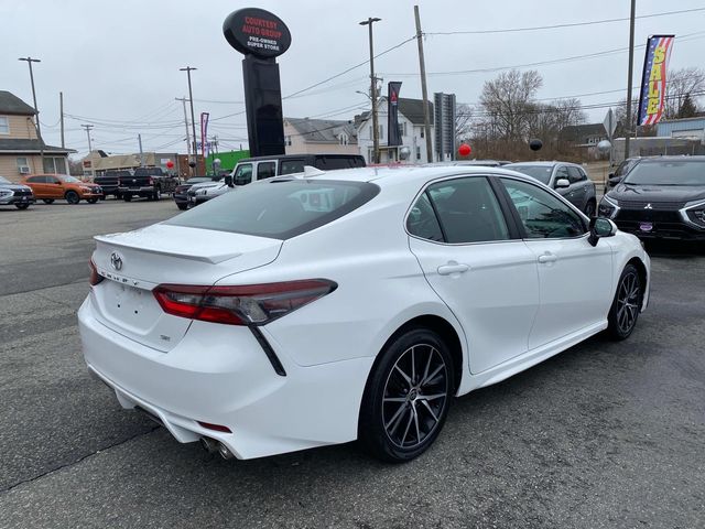 2021 Toyota Camry SE