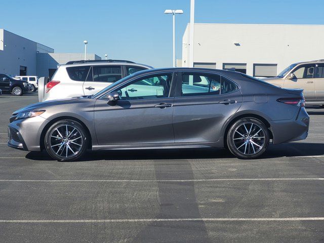 2021 Toyota Camry SE