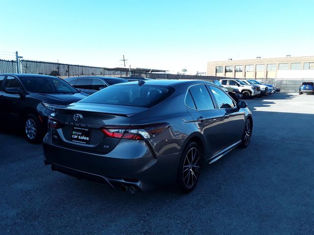 2021 Toyota Camry SE