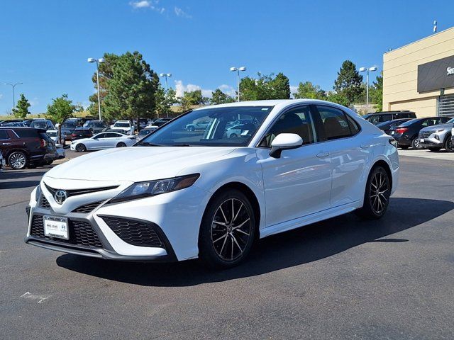 2021 Toyota Camry 