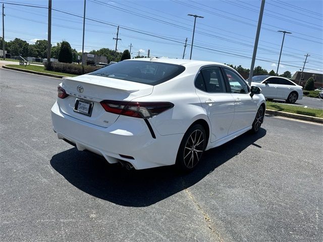 2021 Toyota Camry SE