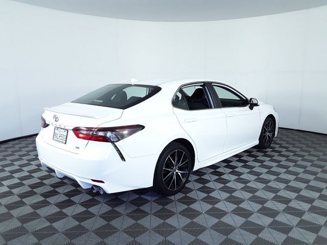 2021 Toyota Camry 