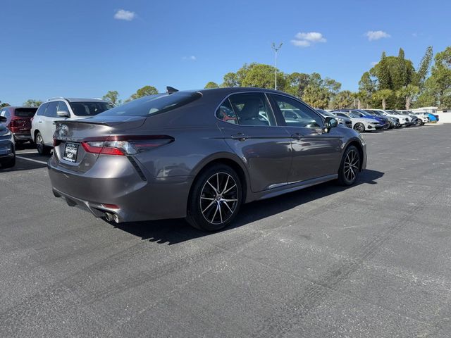 2021 Toyota Camry SE