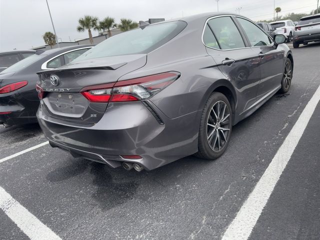 2021 Toyota Camry SE