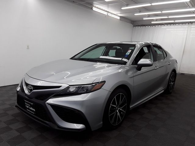 2021 Toyota Camry 