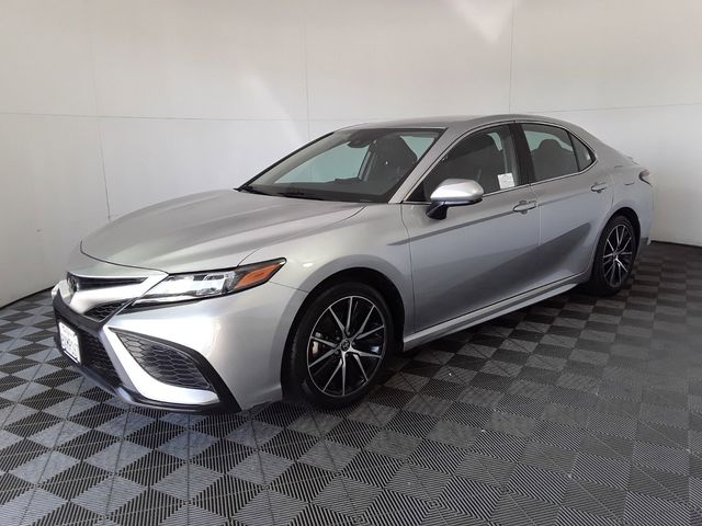 2021 Toyota Camry 