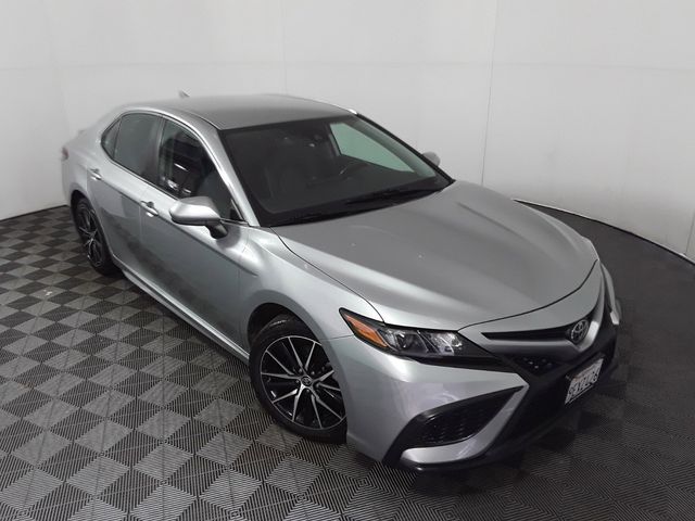 2021 Toyota Camry 